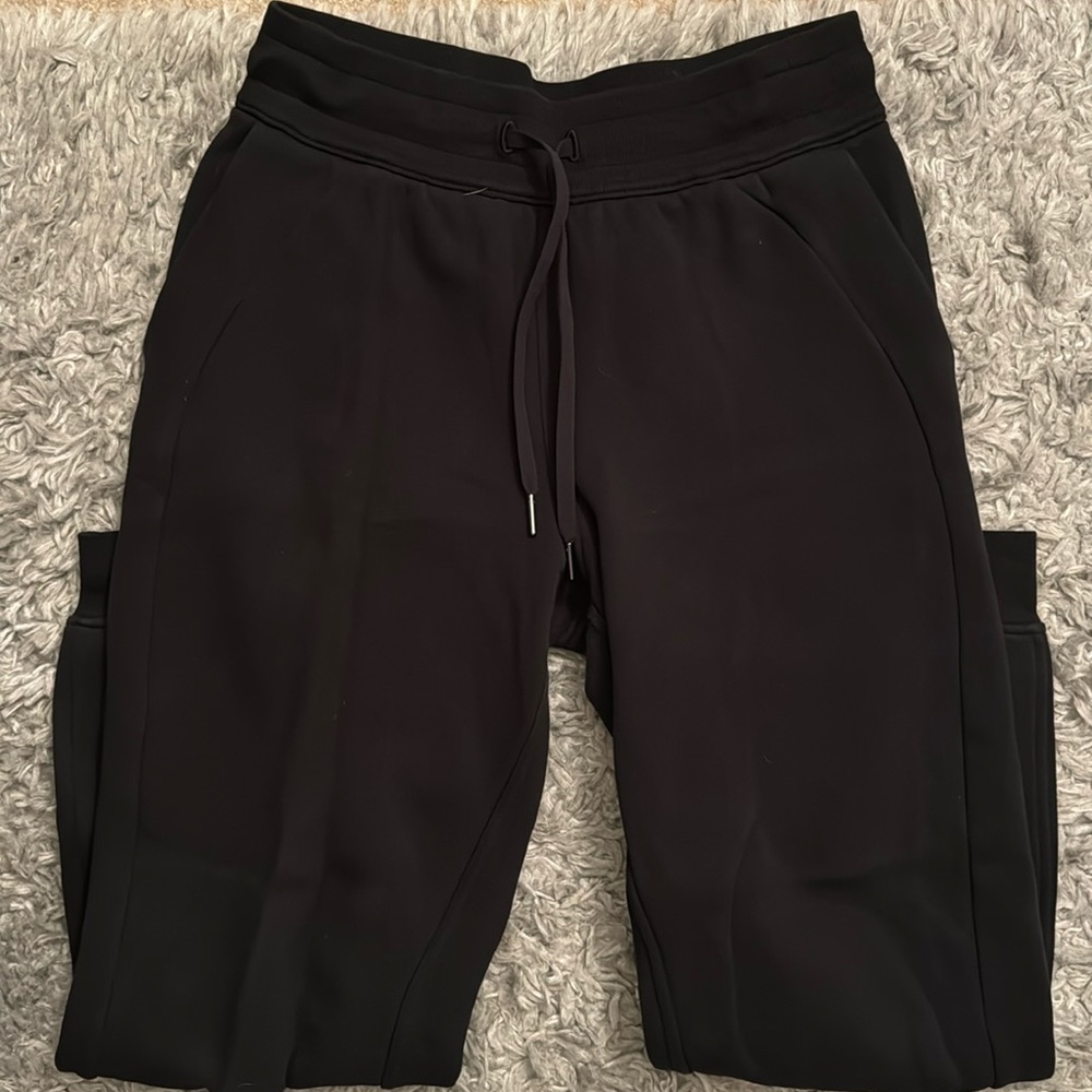 Lululemon scuba joggers